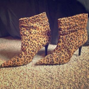 BCBG Girls Cheetah Print Heel Booties
